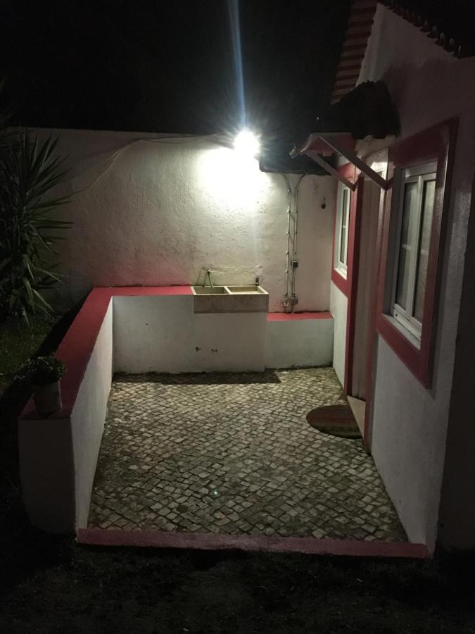 Lisbon Cozy House W/Garden And Pool Villa Valejas Ngoại thất bức ảnh